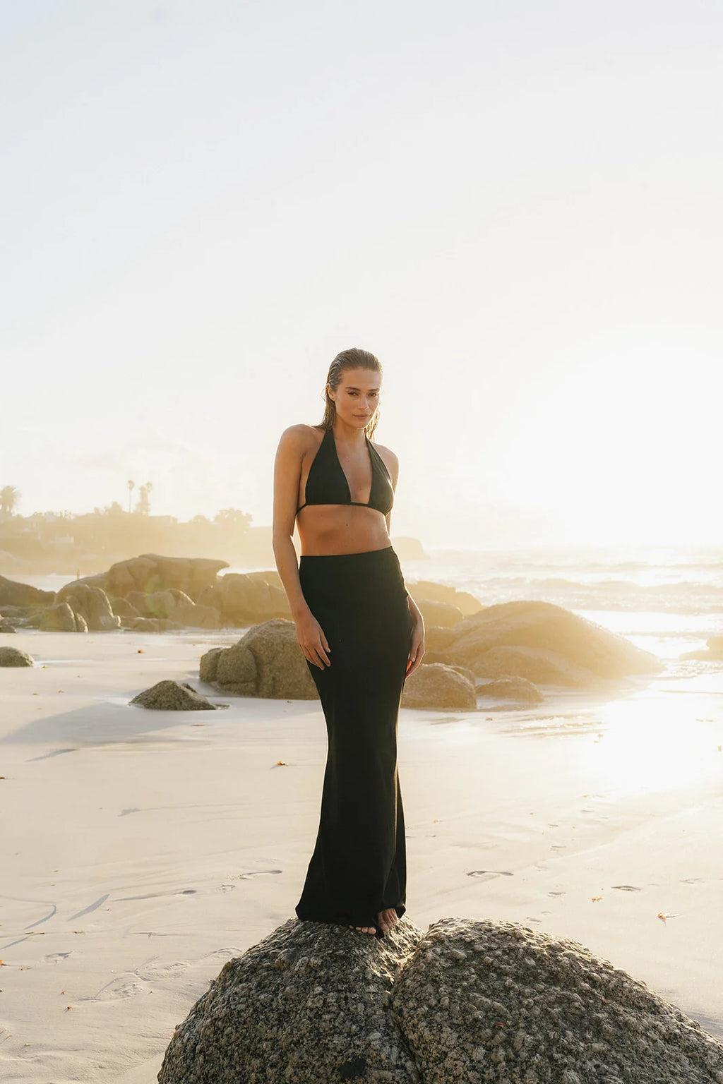 Collo Top — Pure Black